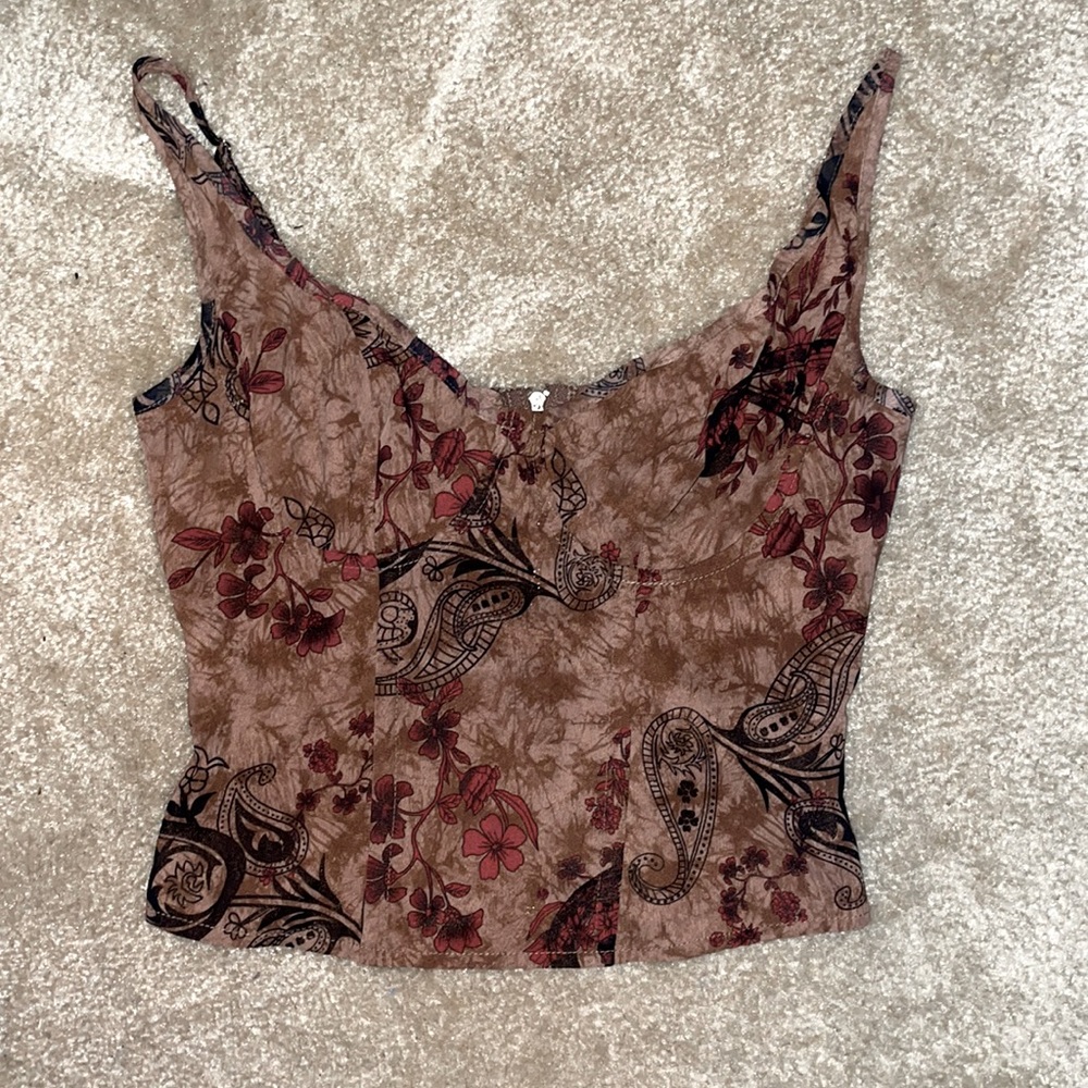PLT Beige Floral Paisley Print Cup Detail Cami Top 👚